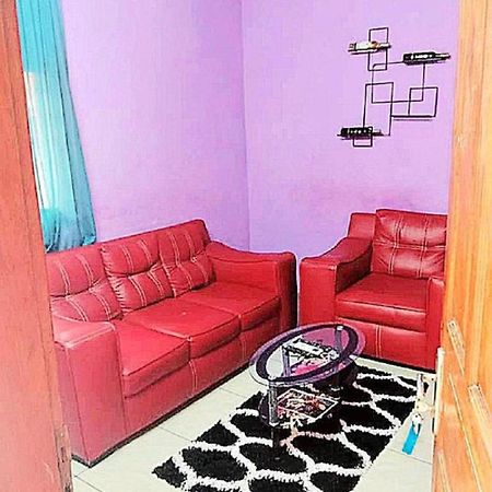 Residence Sighaka - Studio Meuble Vip Avec Wifi, Gardien, Parking Douala Eksteriør billede
