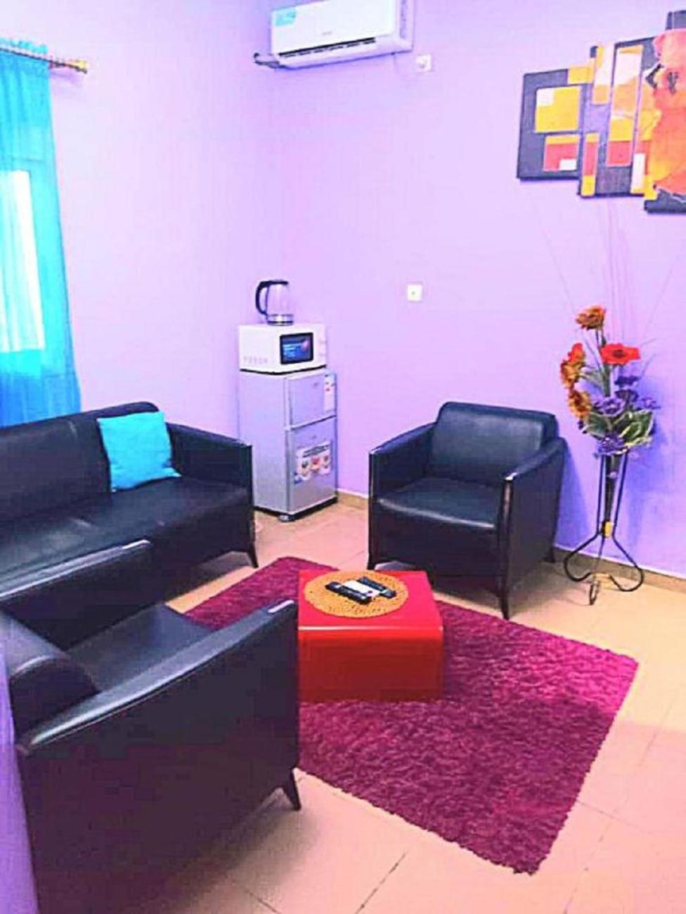 Residence Sighaka - Studio Meuble Vip Avec Wifi, Gardien, Parking Douala Eksteriør billede